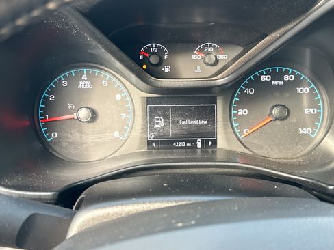 Used 2022 Chevrolet Colorado LT w/ Fleet Safety Package image 21