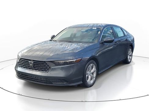 New 2026 Honda Accord LX image 2