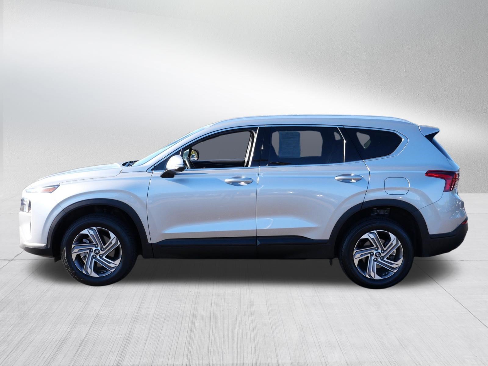 Used 2023 Hyundai Santa Fe SEL AWD/4WD image 4