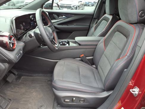 Used 2025 Chevrolet Blazer EV RS image 5