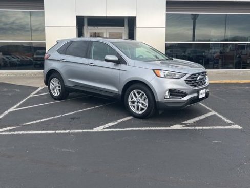 Used 2022 Ford Edge SEL w/ Convenience Package image 8