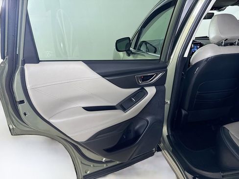 Used 2019 Subaru Forester Limited image 19