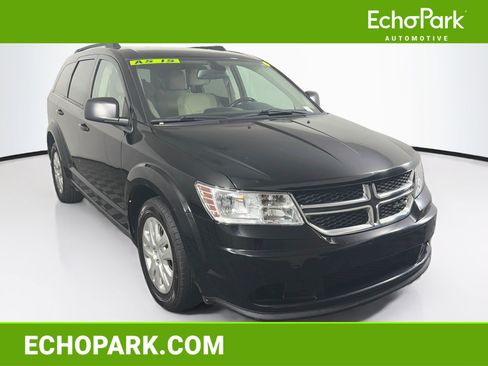 Used 2020 Dodge Journey SE w/ SE Popular Equipment Group FWD image 1