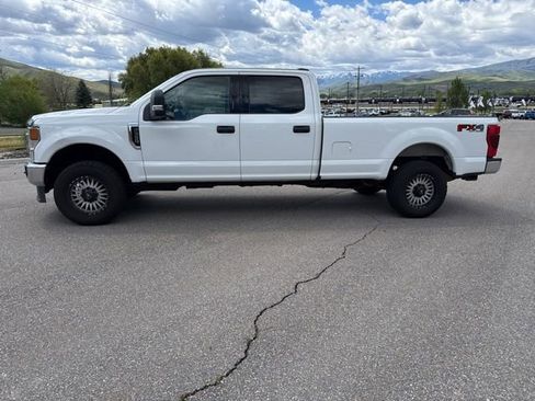 Used 2022 Ford F350 XLT w/ XLT Value Package AWD/4WD image 3