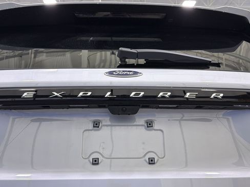 New 2026 Ford Explorer Active w/ Active Comfort Package AWD/4WD image 20