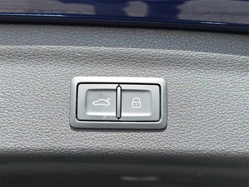 Certified 2023 Audi Q3 2.0T Premium Plus w/ Premium Plus Package image 13