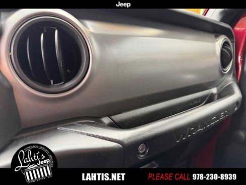 Certified 2021 Jeep Wrangler Unlimited Sport image 34