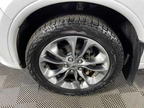 Used 2019 Dodge Durango GT AWD/4WD image 12