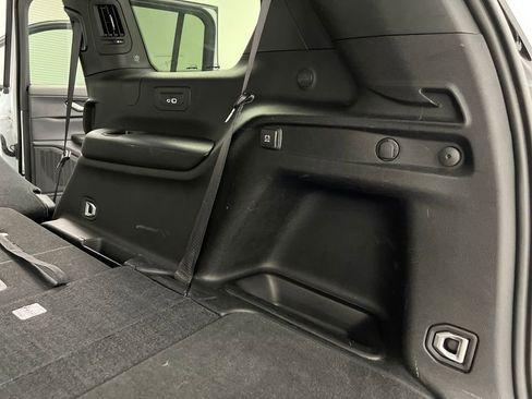 Used 2024 Jeep Grand Cherokee L Laredo image 41