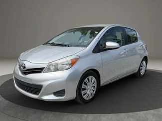 Used 2014 Toyota Yaris LE FWD video 1