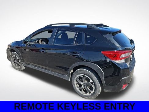 Used 2023 Subaru Crosstrek 2.0i Premium image 5