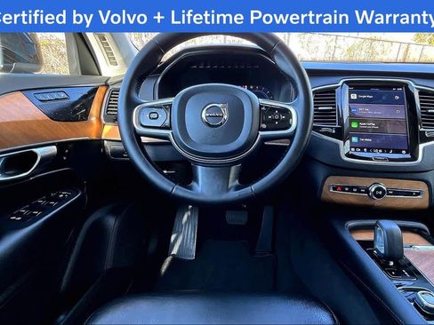 Used 2023 Volvo XC90 B5 Plus image 8