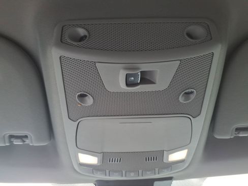 Used 2019 Ford F150 Lariat RWD image 16