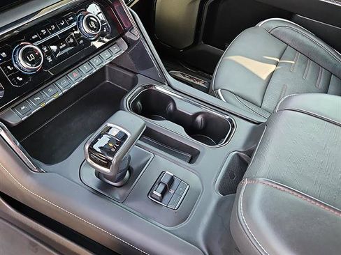 Used 2024 GMC Sierra 1500 AT4X image 20