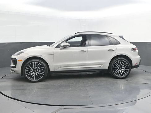New 2026 Porsche Macan AWD/4WD image 2