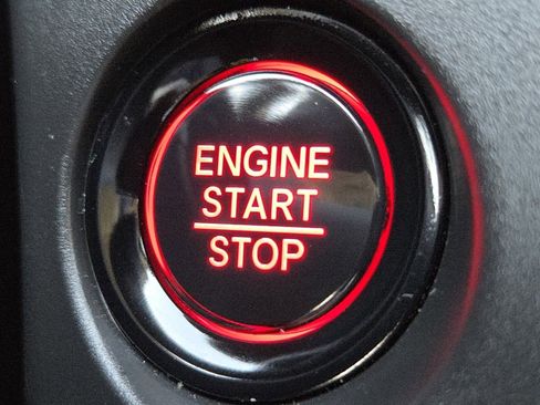 Certified 2025 Honda Accord LX image 31