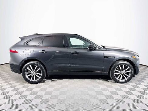 Used 2024 Jaguar F-PACE R-Dynamic S image 4