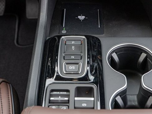 New 2025 Honda Pilot Elite image 24