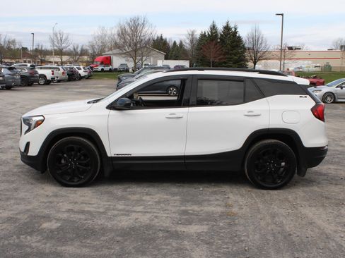 Used 2021 GMC Terrain SLE w/ Driver Convenience Package AWD/4WD image 5