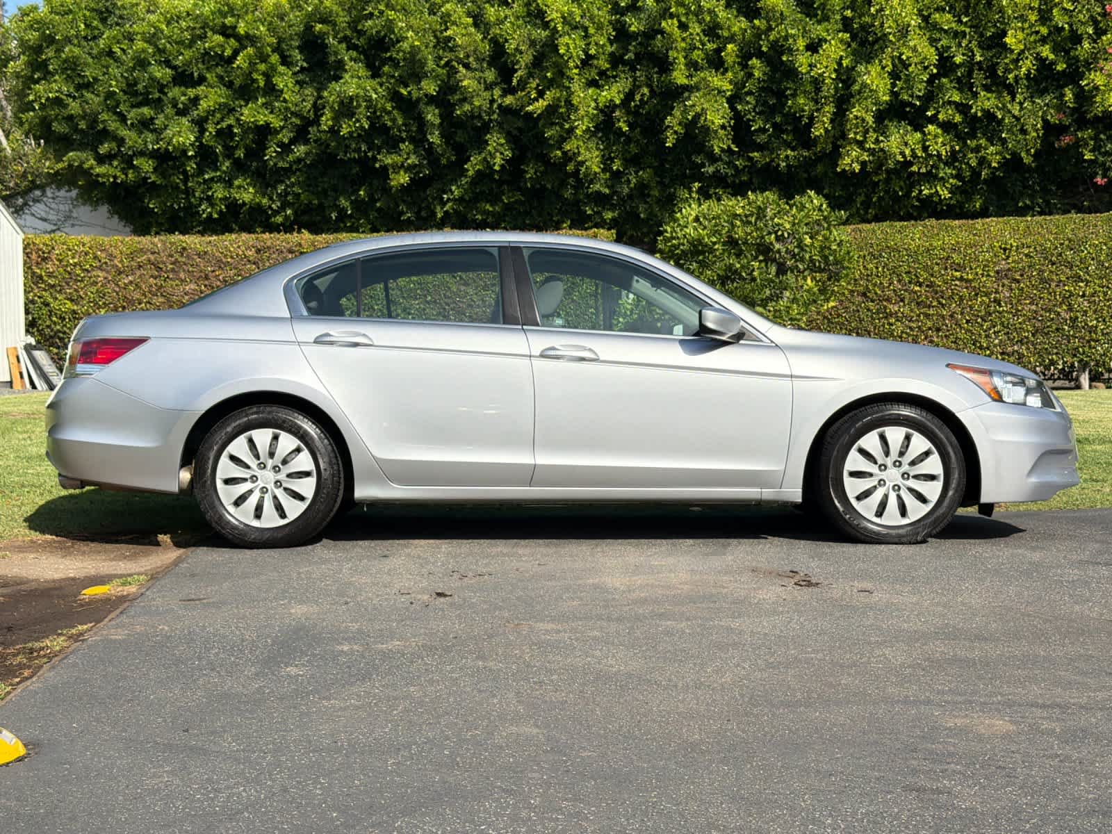 Used 2012 Honda Accord LX image 3