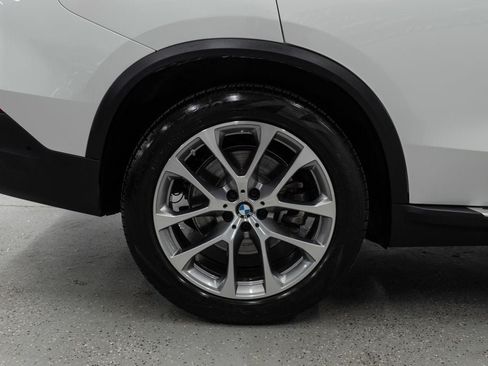 Used 2026 BMW X5 xDrive40i w/ Premium Package AWD/4WD image 41