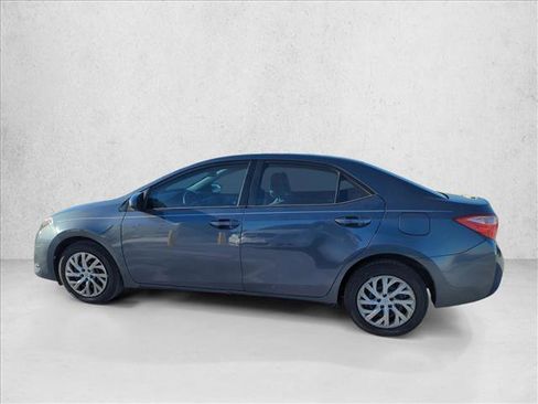 Used 2017 Toyota Corolla L image 6