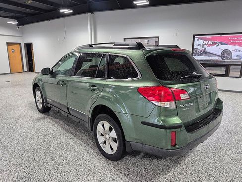 Used 2012 Subaru Outback 3.6R Premium AWD/4WD image 3