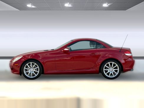 Used 2005 Mercedes-Benz SLK 350 image 2