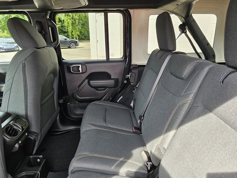 New 2025 Jeep Wrangler Sport S image 28