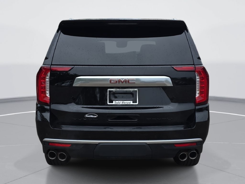 Used 2023 GMC Yukon Denali w/ Advanced Technology Package AWD/4WD image 5