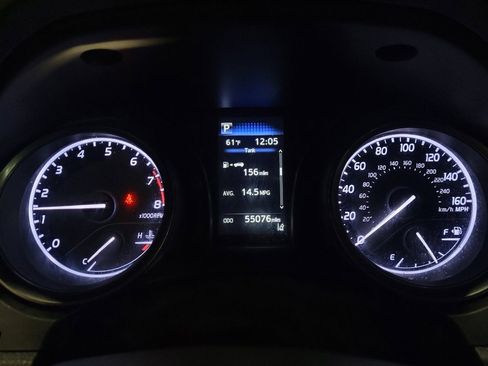 Used 2021 Toyota Camry SE image 23