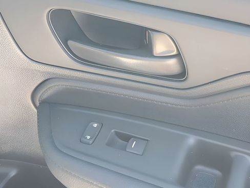 Used 2025 Honda Odyssey EX-L image 46