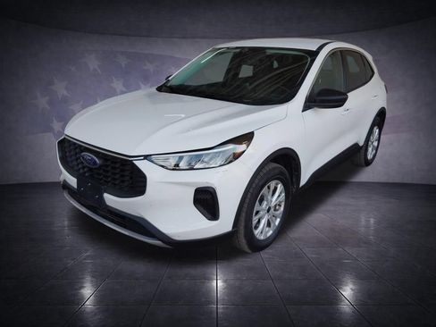 Used 2023 Ford Escape Active AWD/4WD image 34