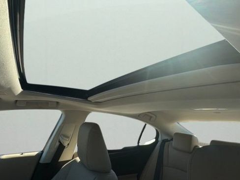 Used 2020 Lexus ES 350 w/ Premium Package FWD image 16