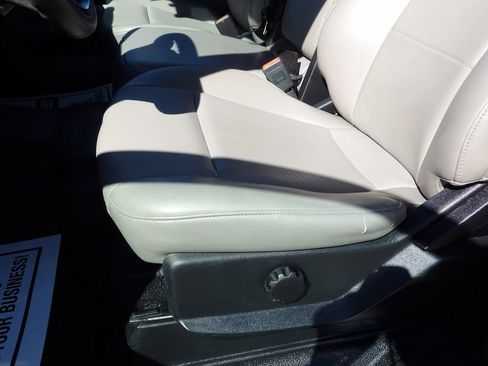 Used 2020 Ford F250 XL w/ Power Equipment Group image 18