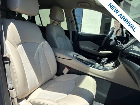 Used 2018 Buick Envision Preferred FWD image 9