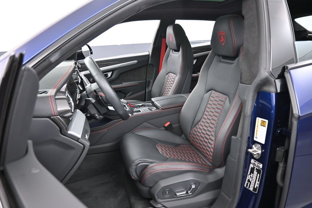 Used 2023 Lamborghini Urus S AWD/4WD image 5