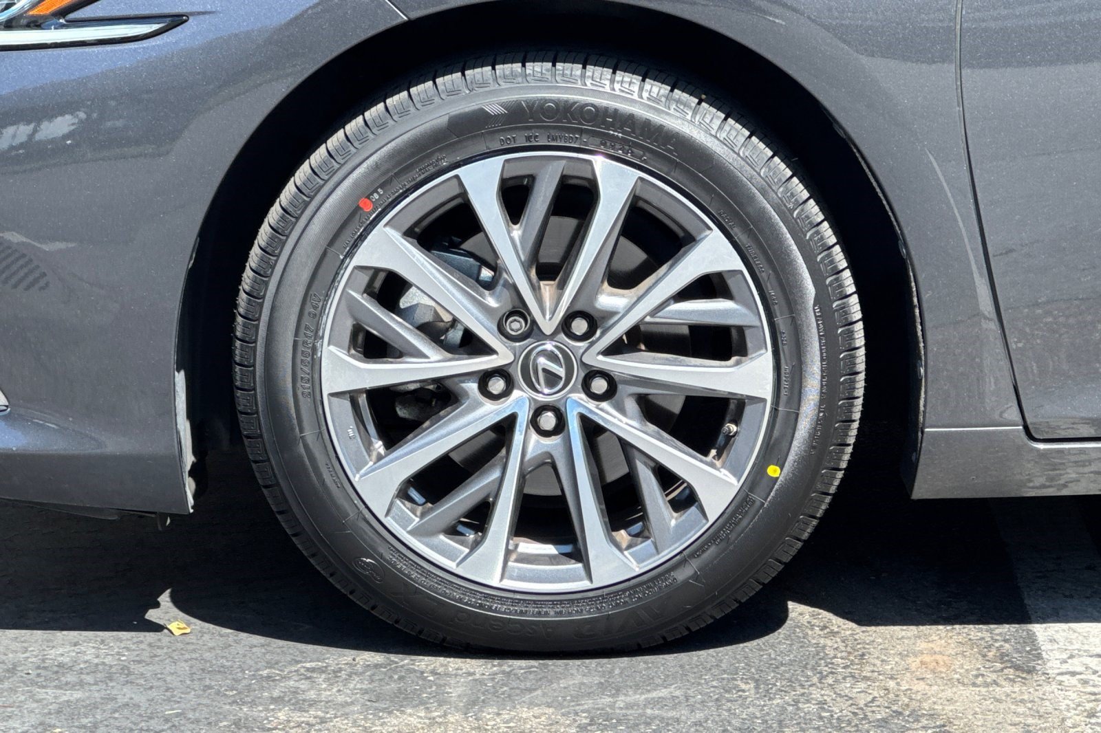 Certified 2023 Lexus ES 350 w/ Accessory Package (Z2) FWD image 36