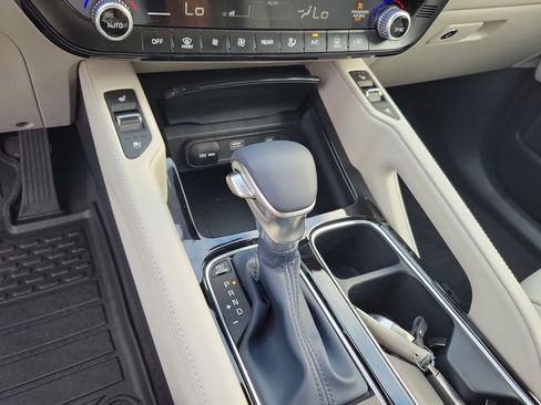 Used 2025 Kia Telluride EX image 23