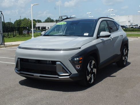Used 2026 Hyundai Kona Limited FWD image 24