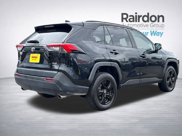 Used 2025 Toyota RAV4 XLE AWD/4WD image 7