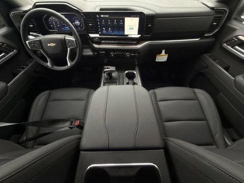 New 2026 Chevrolet Silverado 1500 LT w/ Texas Edition Plus RWD image 3
