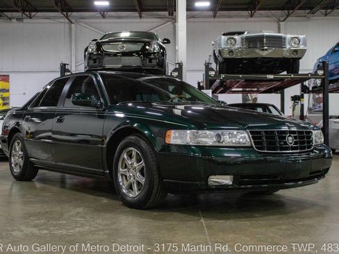 Used 1999 Cadillac Seville STS w/ Convenience Pkg image 10