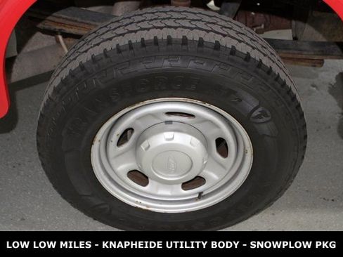 Used 2015 Ford F250 XL w/ Power Equipment Group image 6