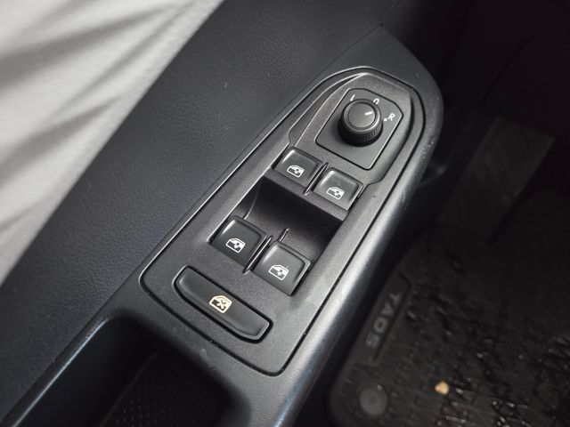 Used 2022 Volkswagen Taos S FWD image 20
