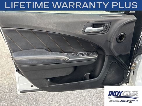 Used 2018 Dodge Charger R/T RWD image 8