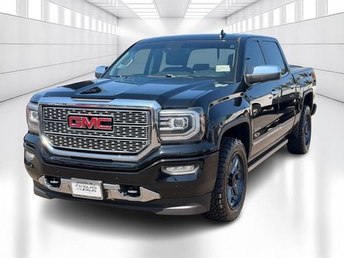 Used 2017 GMC Sierra 1500 Denali w/ Denali Ultimate Package AWD/4WD image 1