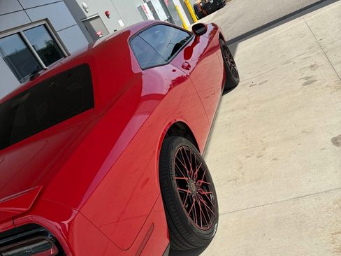 Used 2022 Dodge Challenger GT AWD/4WD image 4