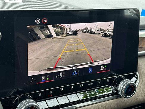 New 2026 GMC Canyon Denali image 20