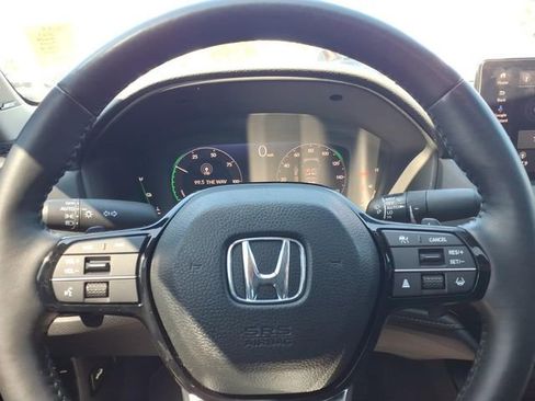 Used 2025 Honda Accord Touring image 21